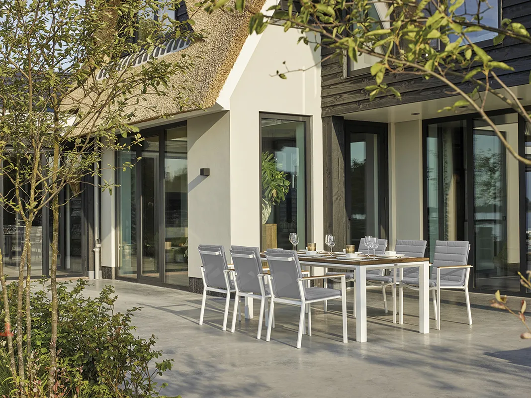 Étkezőbútorok - Concept