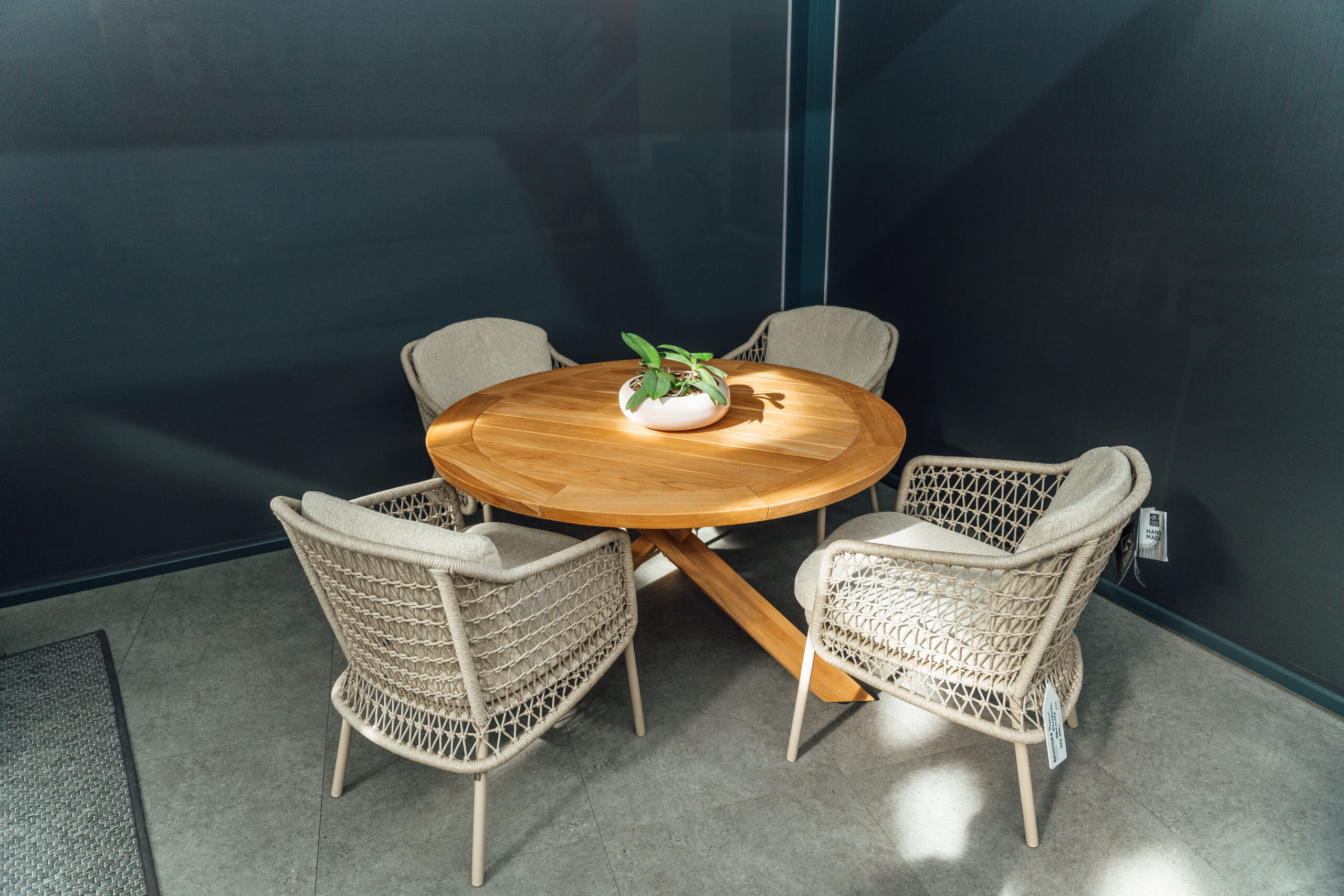 Prado - kültéri étkezőasztal