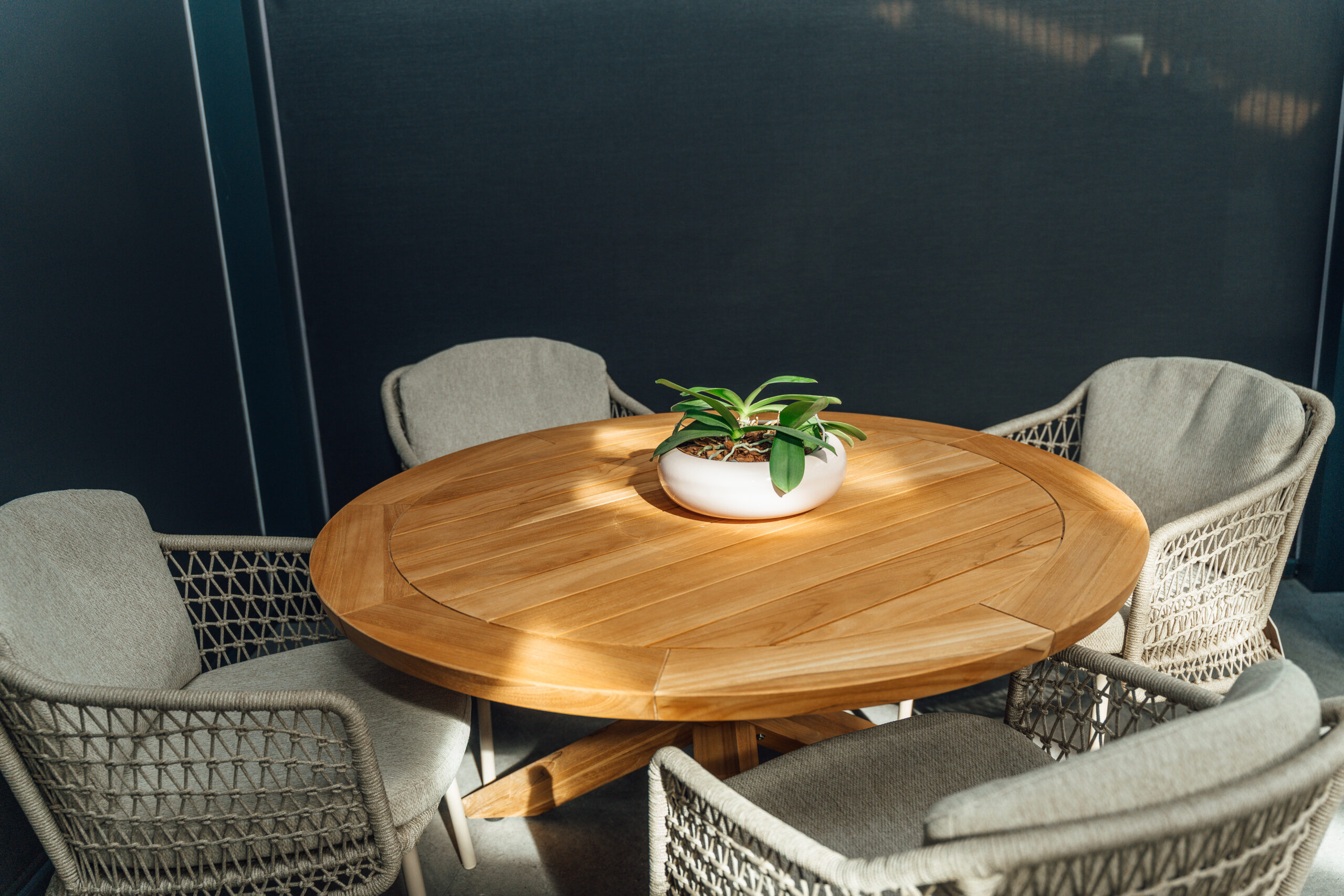 Prado - kültéri étkezőasztal